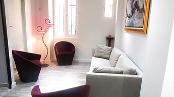 Residence Hoteliere Champ de Mars