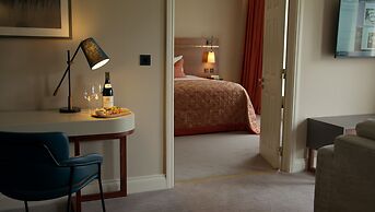 Tulfarris Hotel & Golf Resort