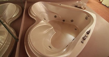 Magnolia Inn And Suites