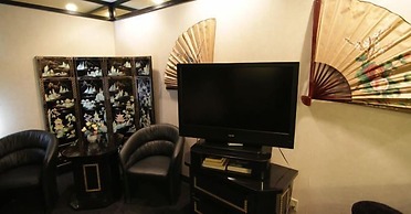 Magnolia Inn And Suites