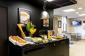 Campanile PRIME - Paris 15 Tour Eiffel