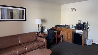 AmericInn by Wyndham New London