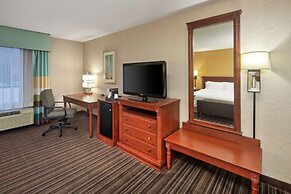 Hampton Inn & Suites by Hilton Toronto Airport