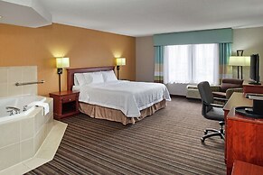 Hampton Inn & Suites by Hilton Toronto Airport