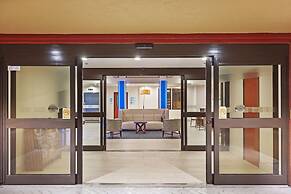 Holiday Inn Express & Suites Houston - Memorial Park Area by IHG