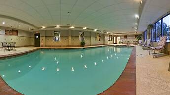 Holiday Inn Express & Suites Houston - Memorial Park Area by IHG