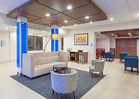 Holiday Inn Express & Suites Houston - Memorial Park Area by IHG