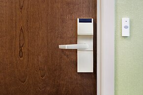 Holiday Inn Express & Suites Philadelphia - Mt. Laurel by IHG