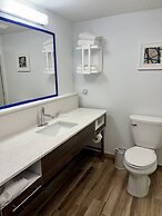 Hampton Inn McHenry