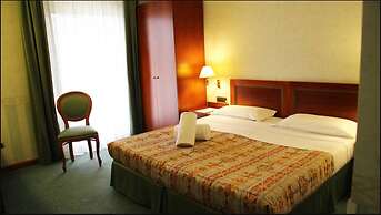 PHI Hotel Hortensis
