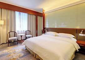 Ocean Hotel