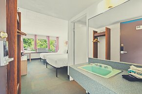 Stardust Motel Wallace