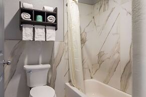 Americas Best Value Platinum Inn & Suites