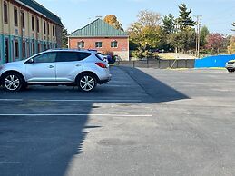Quality Quarters Inn
