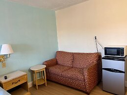 Quality Quarters Inn