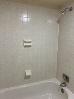 Quality Quarters Inn
