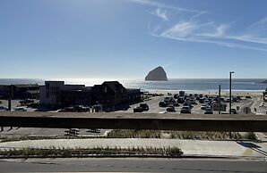Inn at Cape Kiwanda