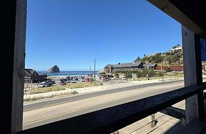 Inn at Cape Kiwanda