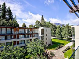 Novotel Queenstown Lakeside