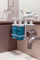 Novotel Queenstown Lakeside