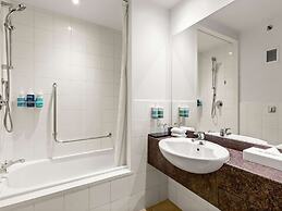 Novotel Queenstown Lakeside