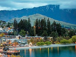Novotel Queenstown Lakeside