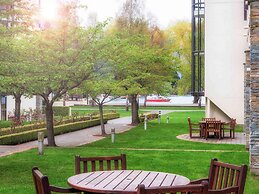 Novotel Queenstown Lakeside