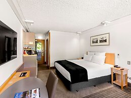 Novotel Queenstown Lakeside