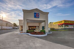 Motel 6 Jacksonville, NC