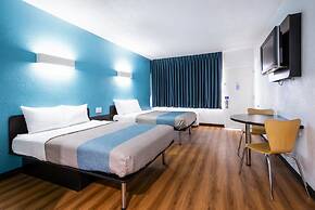 Motel 6 Jacksonville, NC