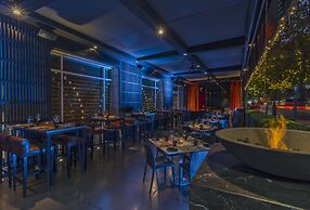 The Ritz-Carlton, Santiago