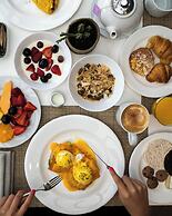 The Ritz-Carlton, Santiago