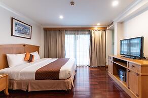 Admiral Suites Bangkok
