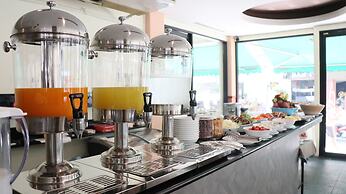 Admiral Suites Bangkok