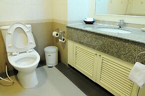 Admiral Suites Bangkok