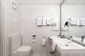 NOVINA HOTEL Südwestpark Nürnberg