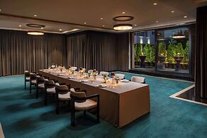 Radisson Blu Leogrand Hotel