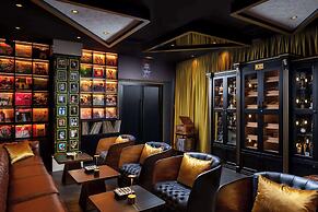 Radisson Blu Leogrand Hotel