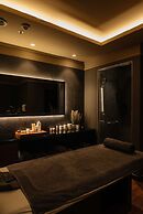 Radisson Blu Leogrand Hotel