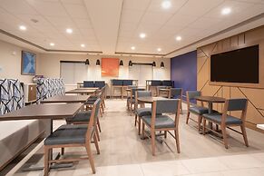 Holiday Inn Express & Suites Grand Junction by IHG