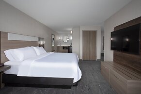 Holiday Inn Express & Suites Grand Junction by IHG