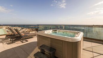 AX ODYCY Hotel