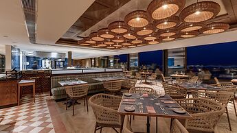 AX ODYCY Hotel