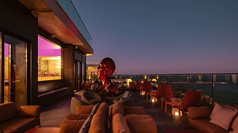 AX ODYCY Hotel