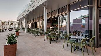 AX ODYCY Hotel