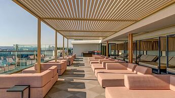 AX ODYCY Hotel