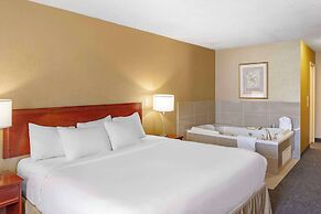 Quality Inn & Suites Edmonton International Airport
