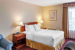Quality Inn & Suites Edmonton International Airport