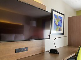 Holiday Inn Express And Suites Fort Wayne by IHG