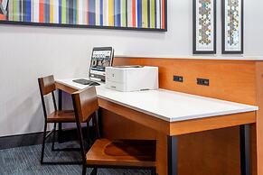 Holiday Inn Express And Suites Fort Wayne by IHG